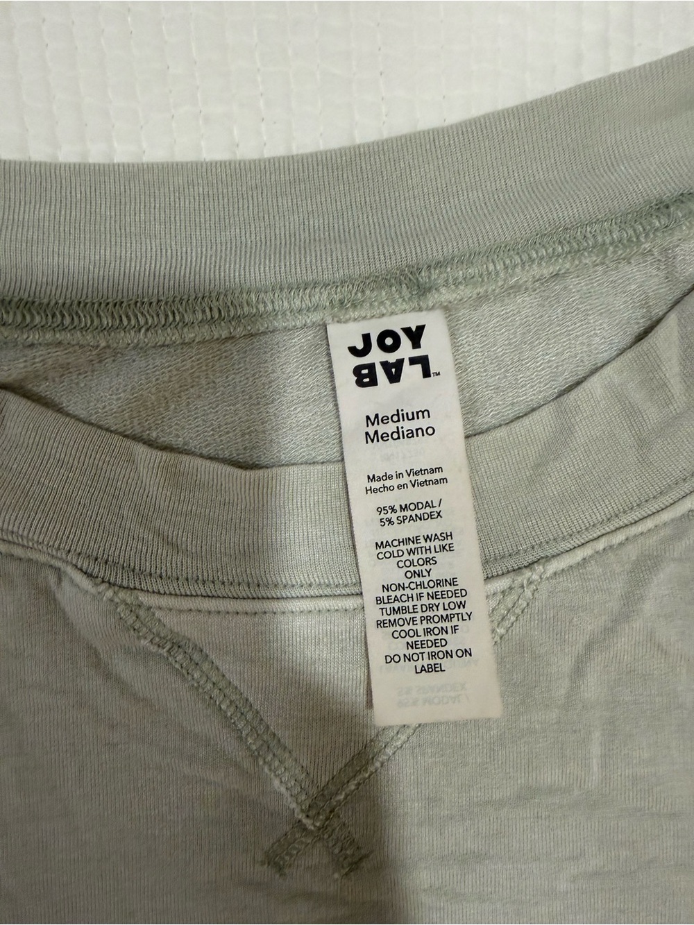 JoyLab Women’s Crewneck Sweatshirt in Sage, Size M - Picture 2 of 3